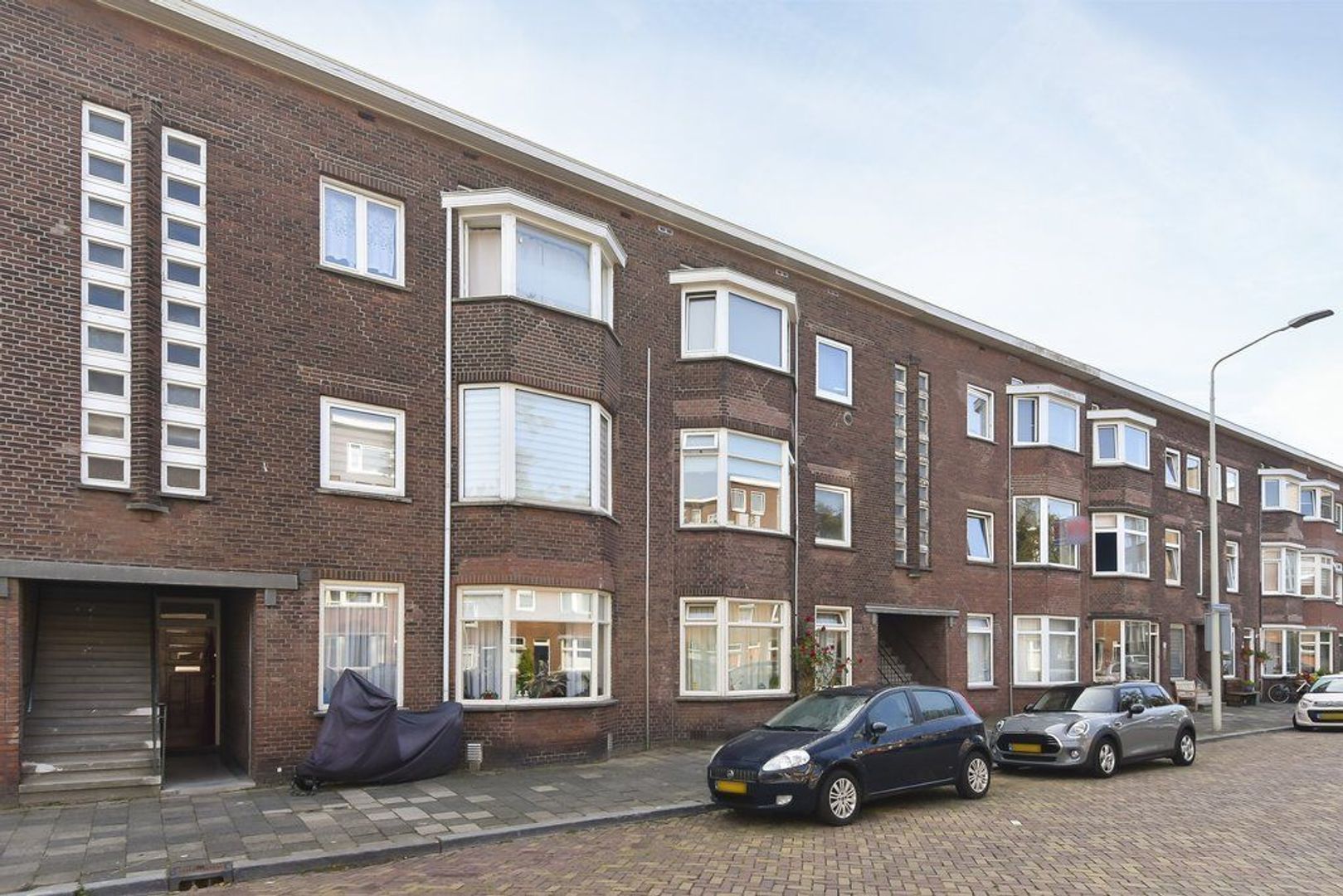 Vlierboomstraat 318, Den Haag foto-1 blur