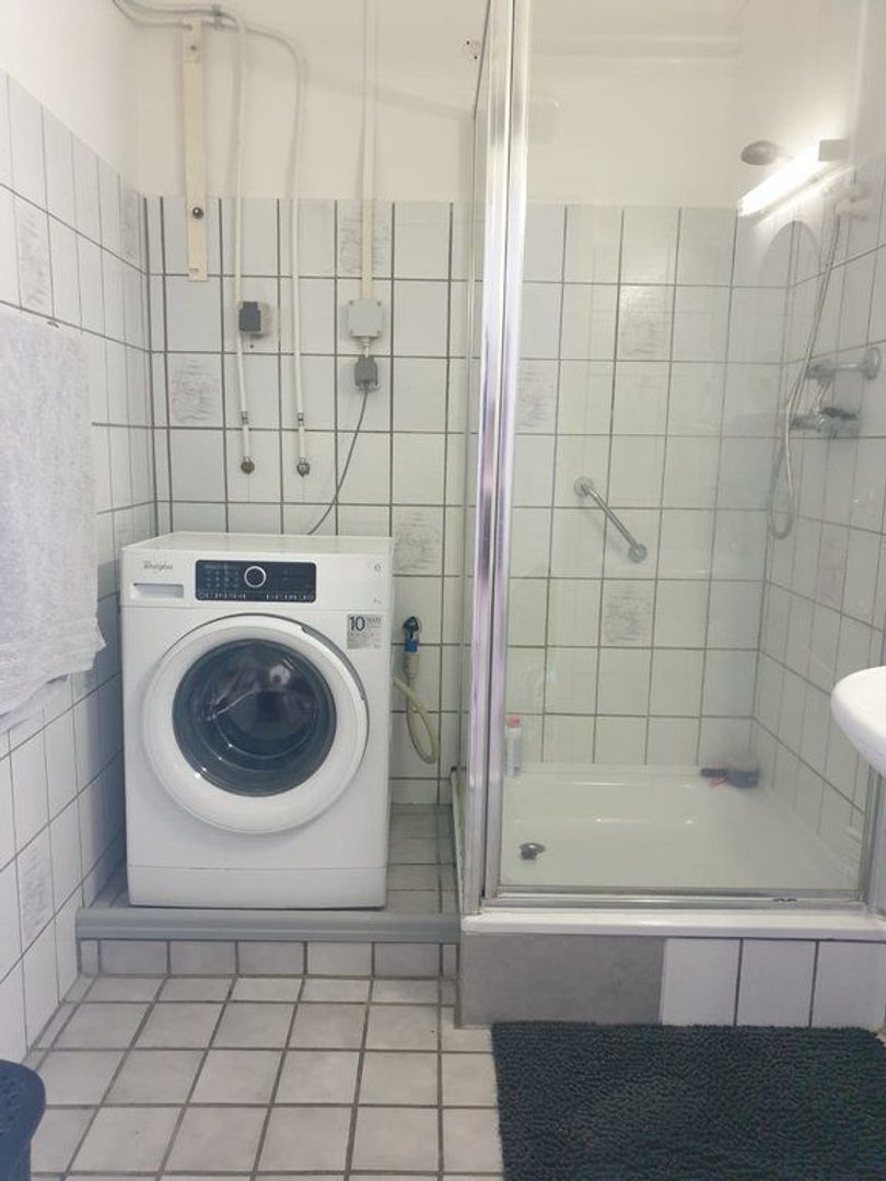 van Tuyll van Serooskerkenstraat 113, Voorburg foto-11 blur