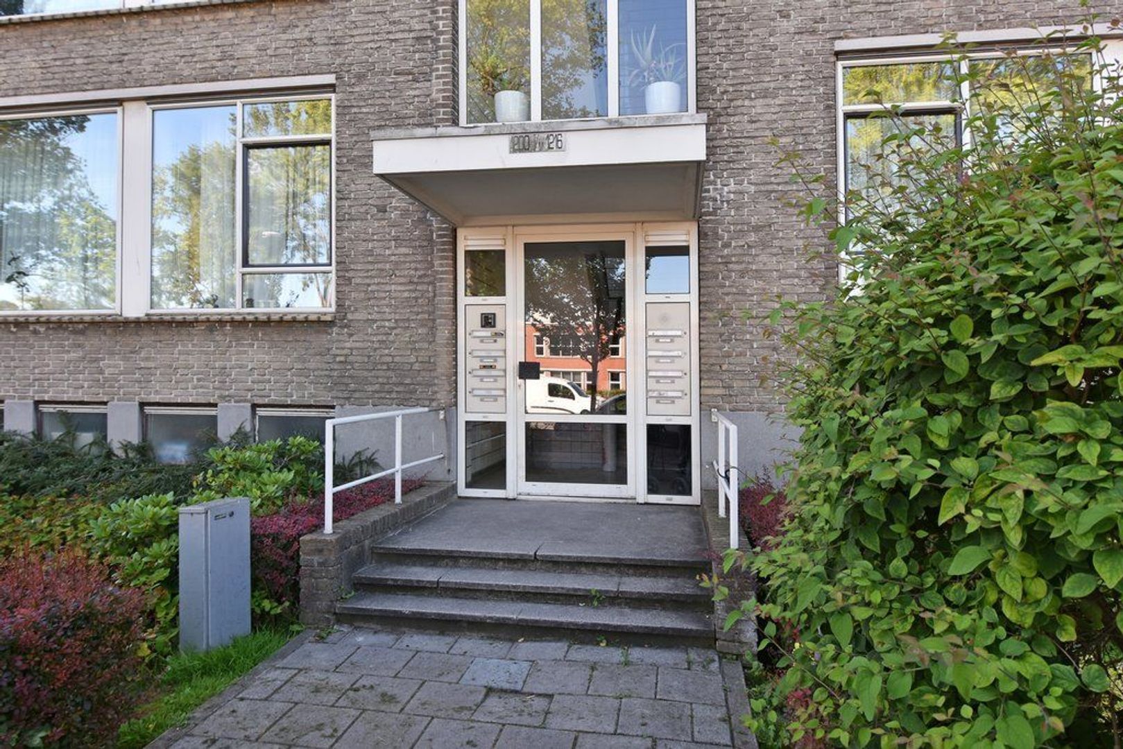 Hengelolaan 1216, Den Haag foto-1 blur