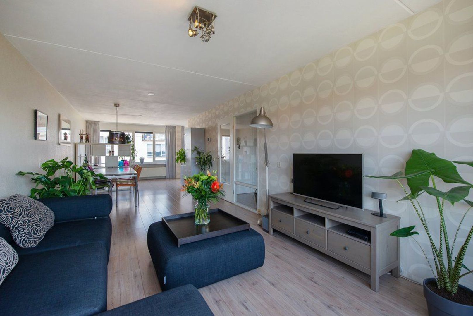 Van Diemenstraat 82, Den Haag foto-18 blur