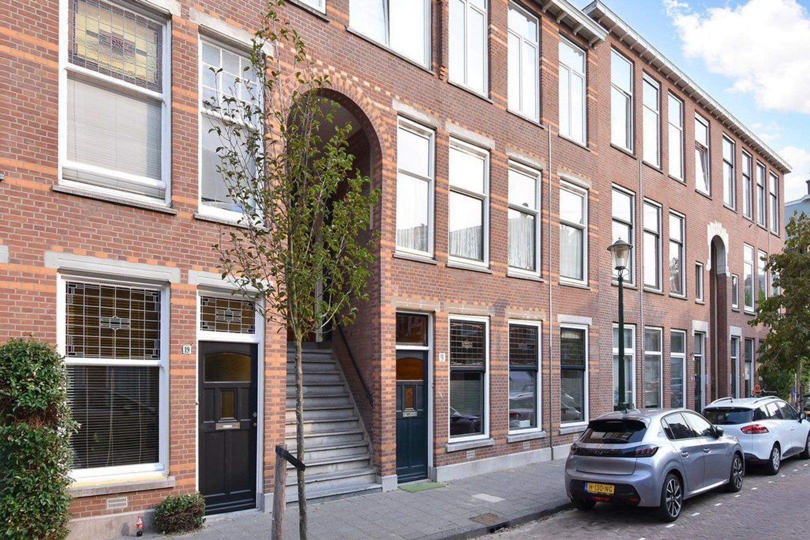 Halleystraat 9, Den Haag foto-0 blur