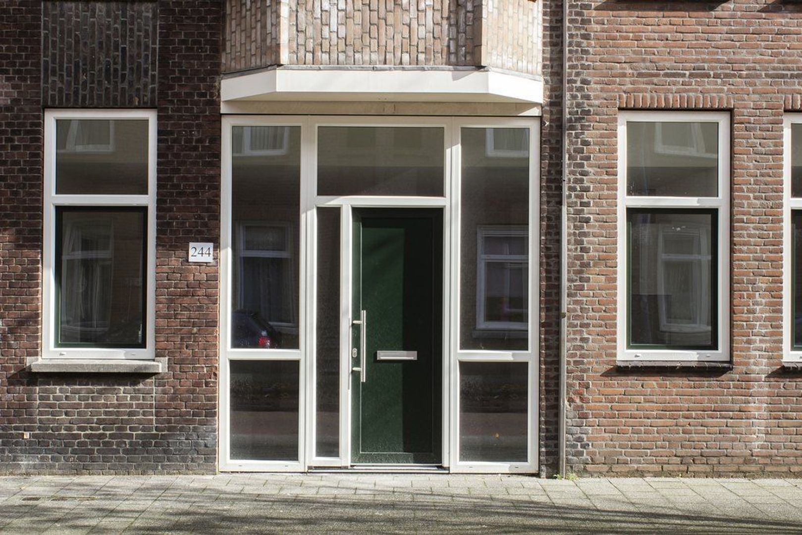 Maasstraat 244, Den Haag foto-1 blur