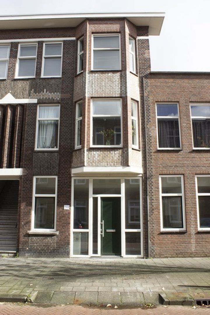 Maasstraat 244, Den Haag foto-2 blur