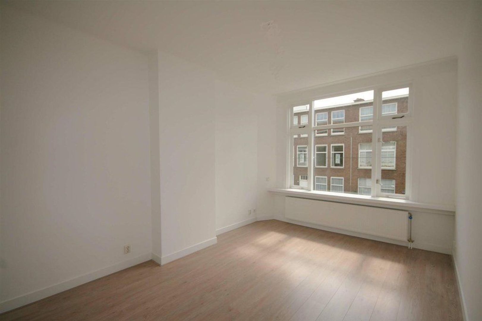 Goudenregenstraat 139, Den Haag foto-4 blur