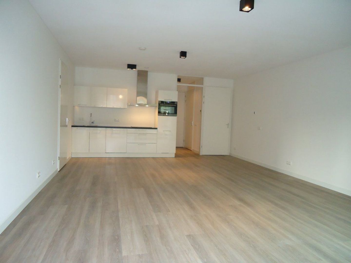 Escamplaan 880 c, Den Haag foto-7 blur