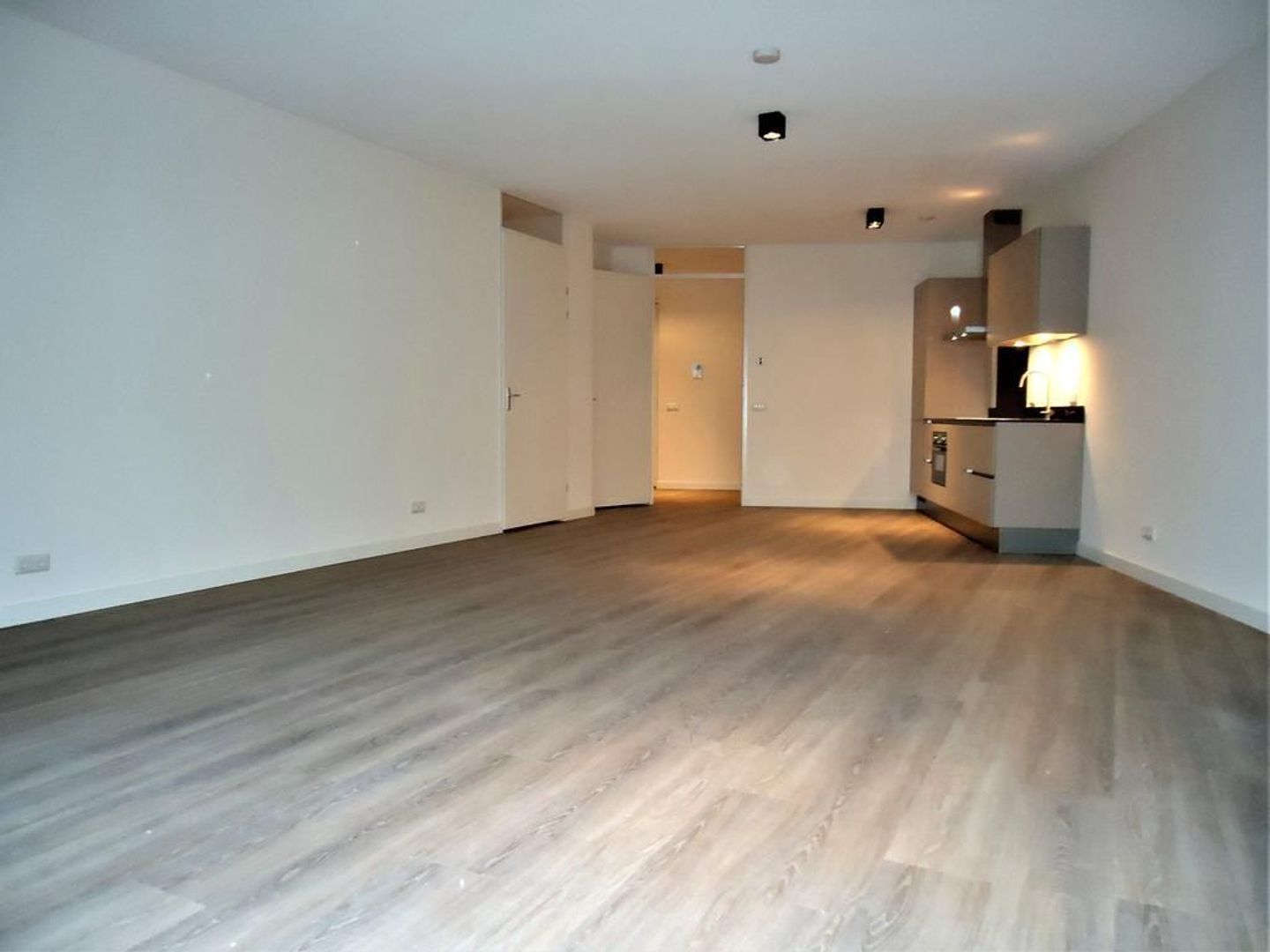 Escamplaan 902 f, Den Haag foto-2 blur