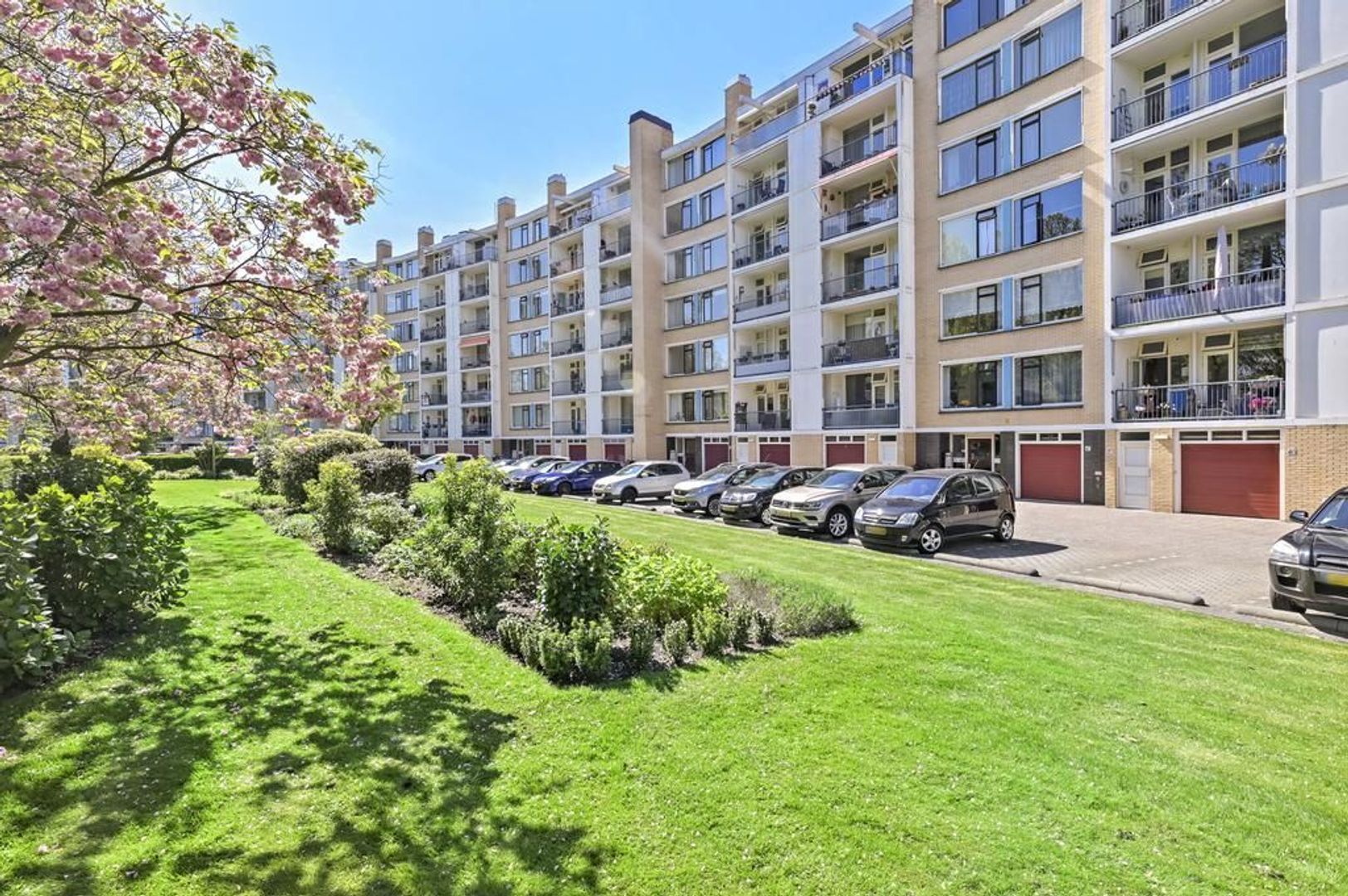 Landrestraat 521, Den Haag foto-0 blur