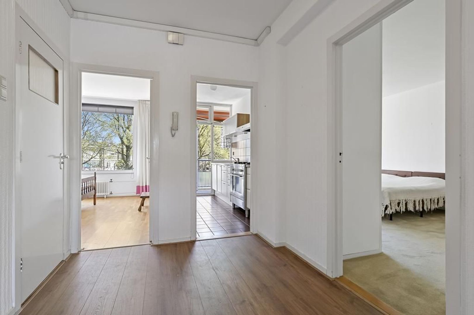 Landrestraat 521, Den Haag foto-10 blur