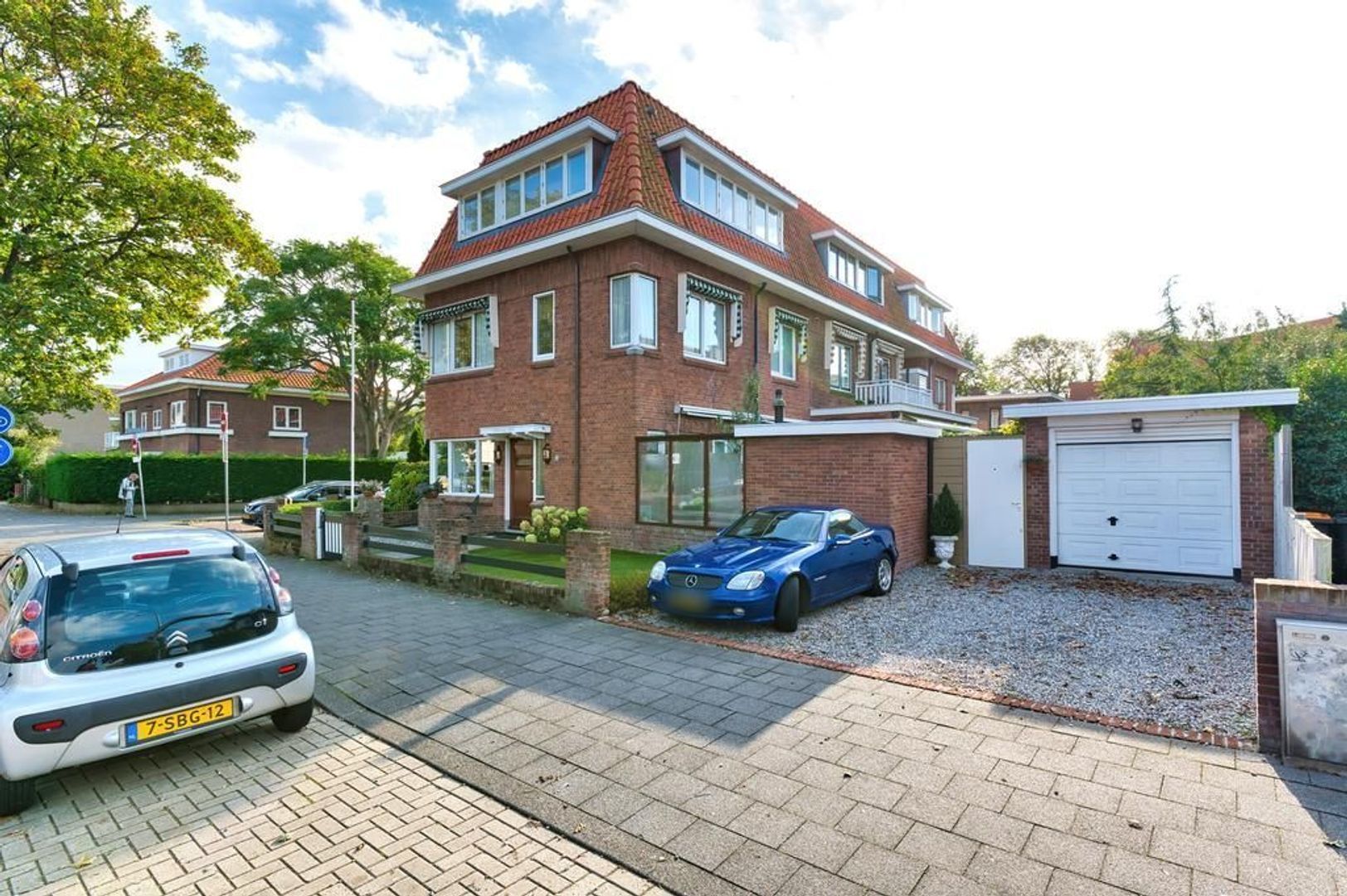 Nieboerweg 235, Den Haag foto-1 blur