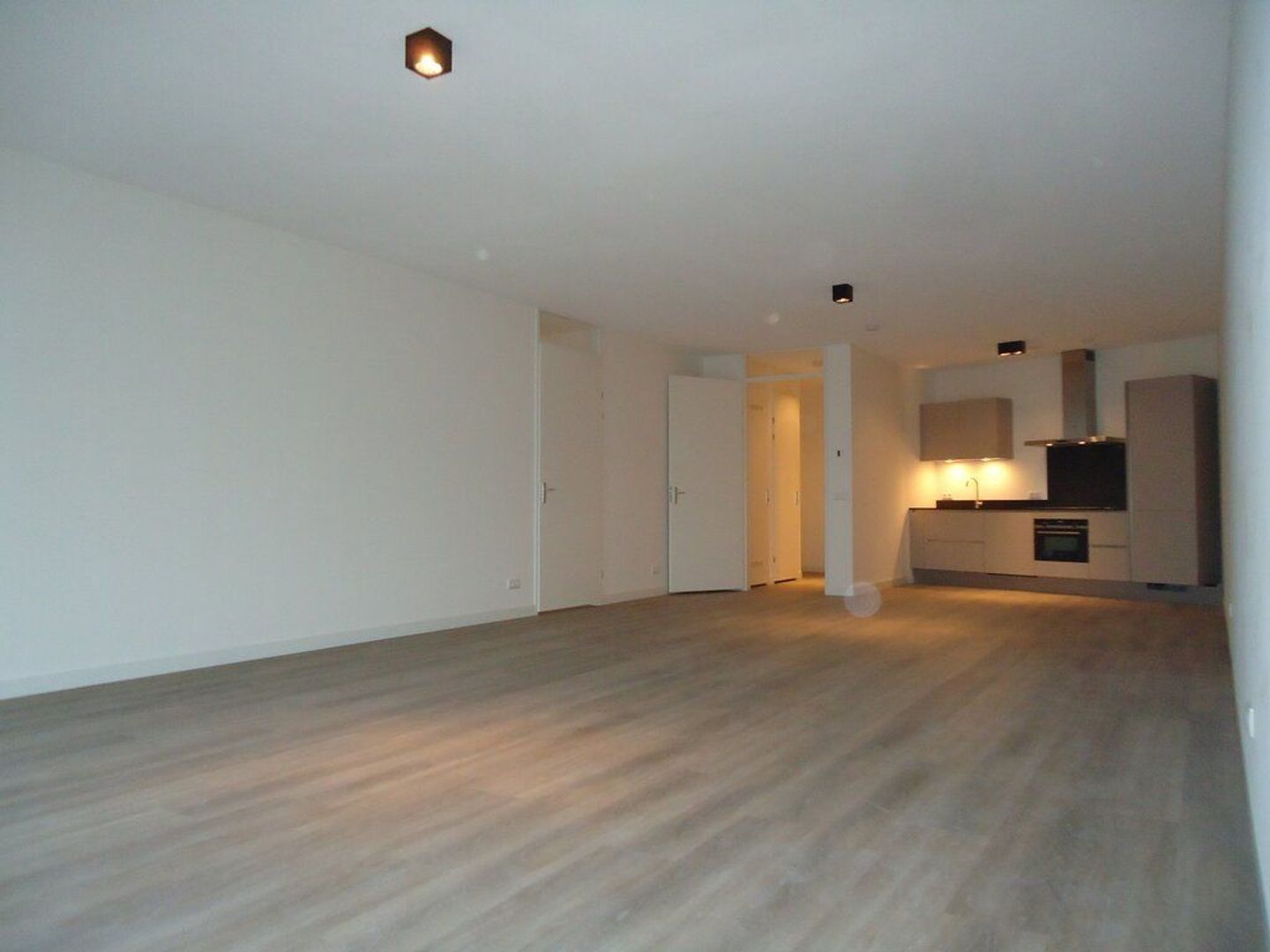 Escamplaan 902 b, Den Haag foto-1 blur