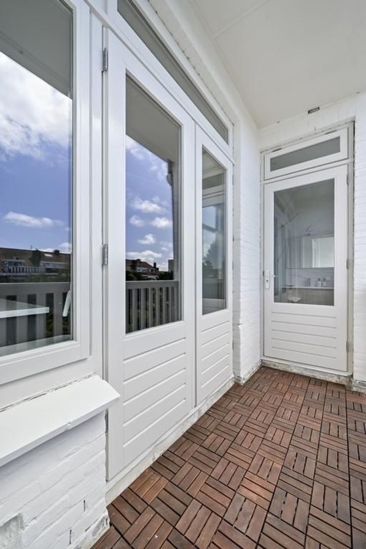 Pisuissestraat 77, Den Haag foto-32 blur