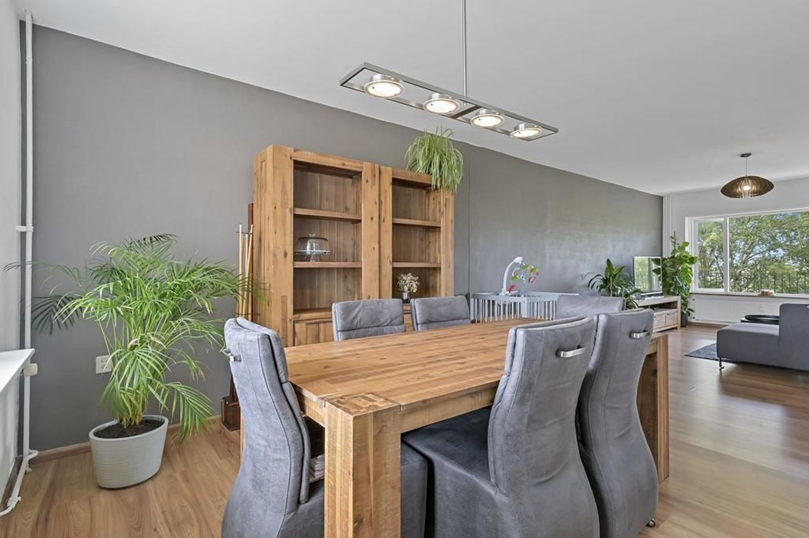 Aert van Neslaan 526, Oegstgeest foto-7 blur