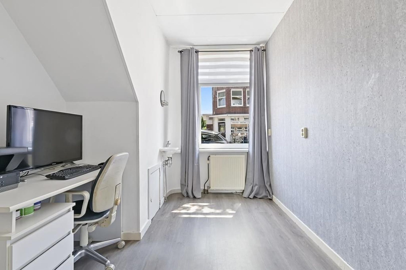 Pluvierstraat 481, Den Haag foto-18 blur