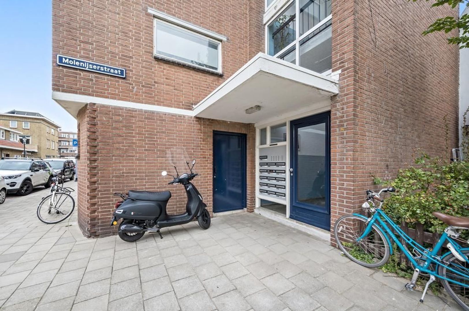 Molenijserstraat 19, Den Haag foto-1 blur