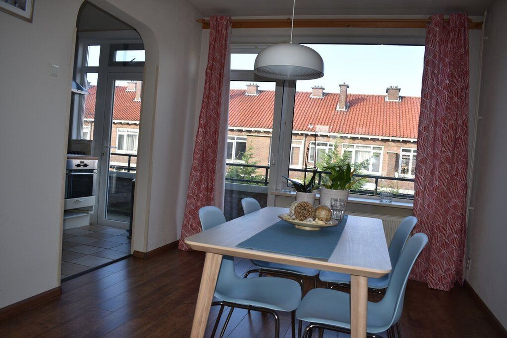 Adama van Scheltemastraat 19, Voorburg foto-4 blur