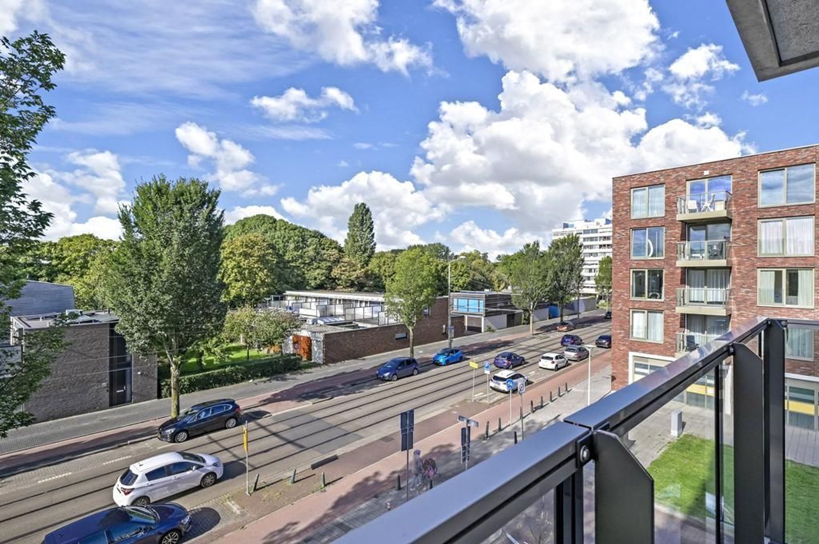 Dedemsvaartweg 190, Den Haag foto-6 blur