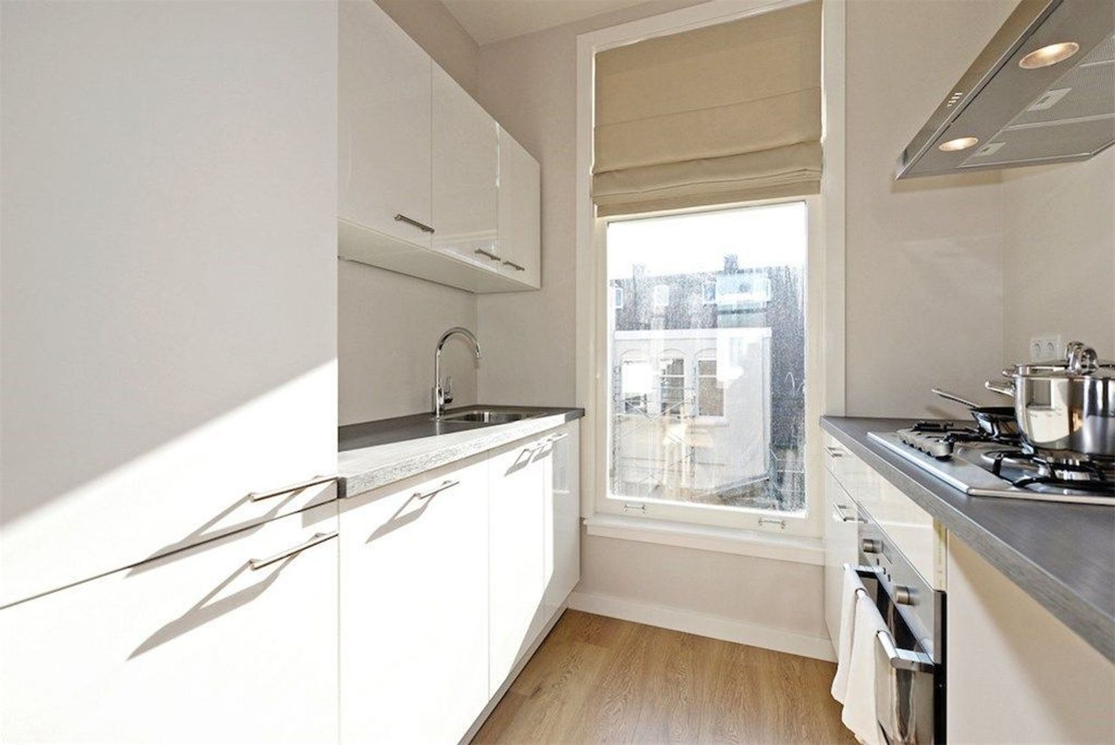 Elandstraat 18 E, Den Haag foto-1 blur