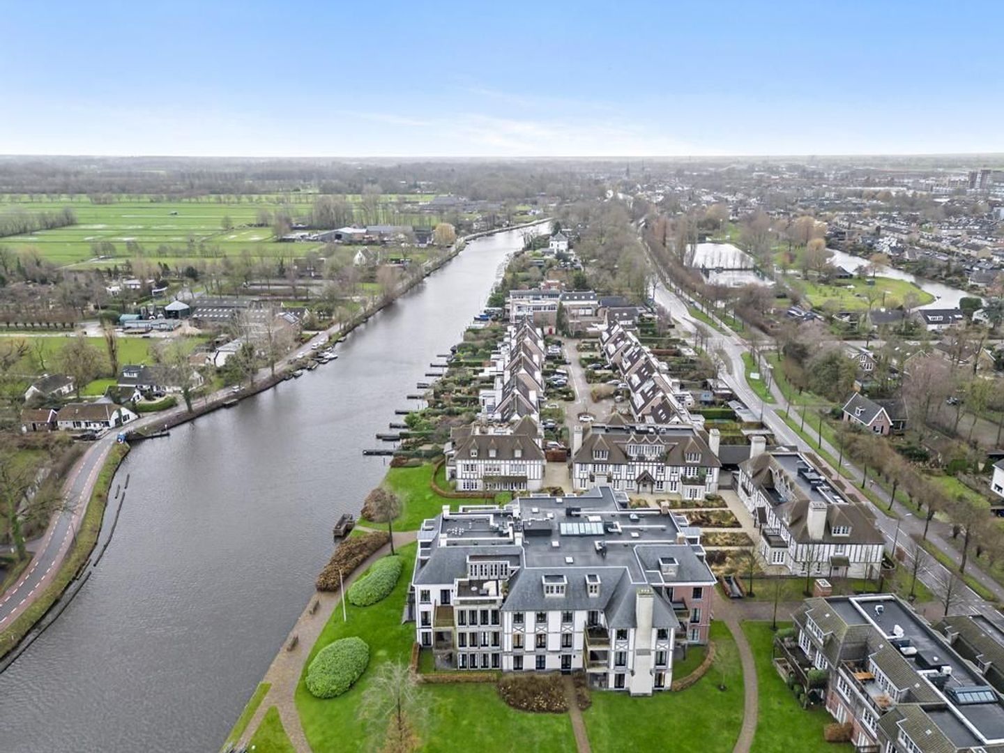 Overweer 19, Breukelen foto-2 blur