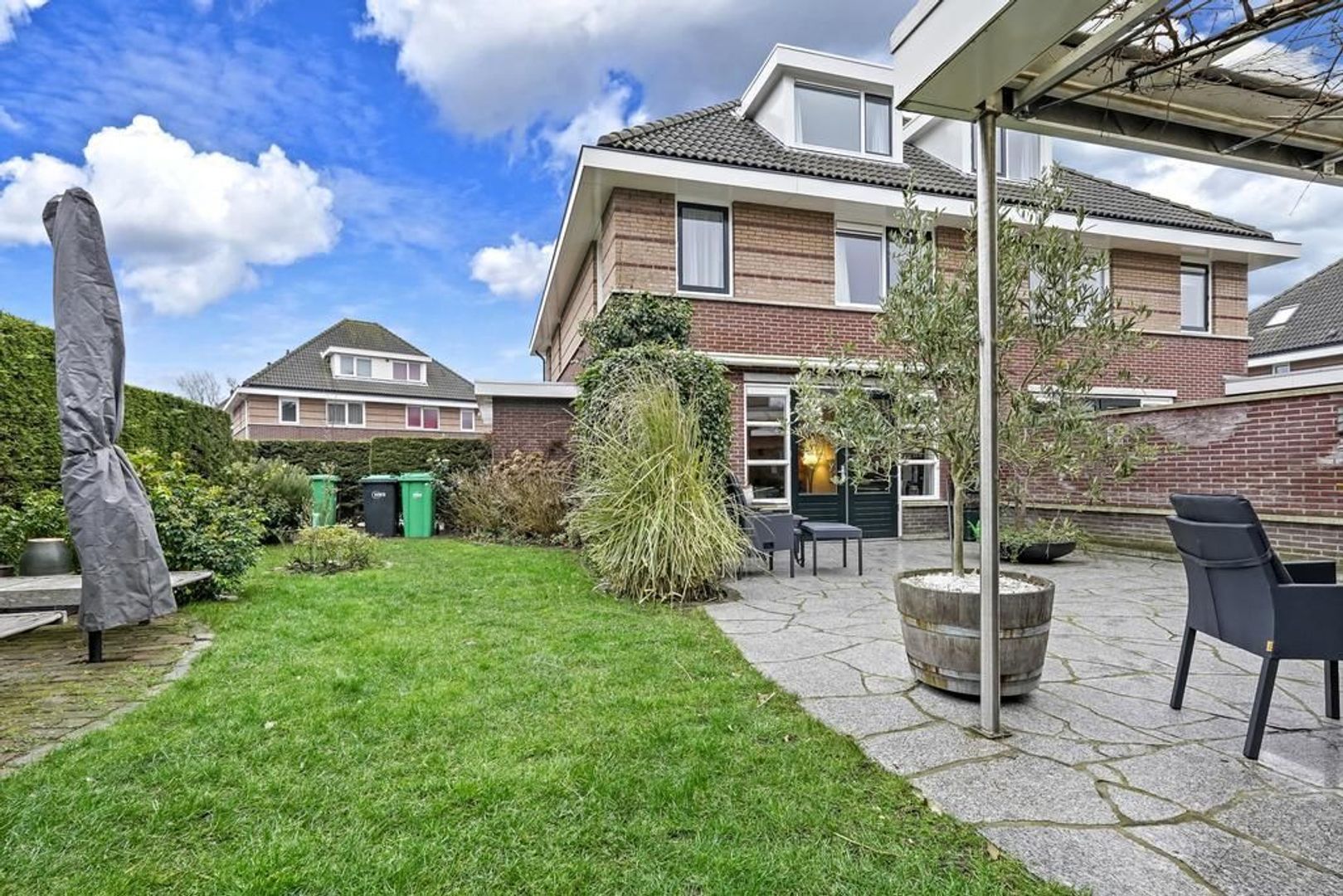 Hanso Idzerdapad 23, Den Haag foto-20 blur