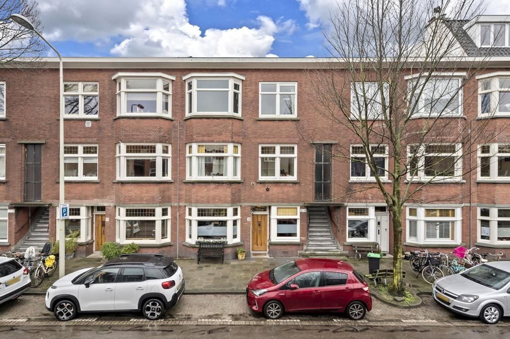 Mient 310, Den Haag foto-1 blur