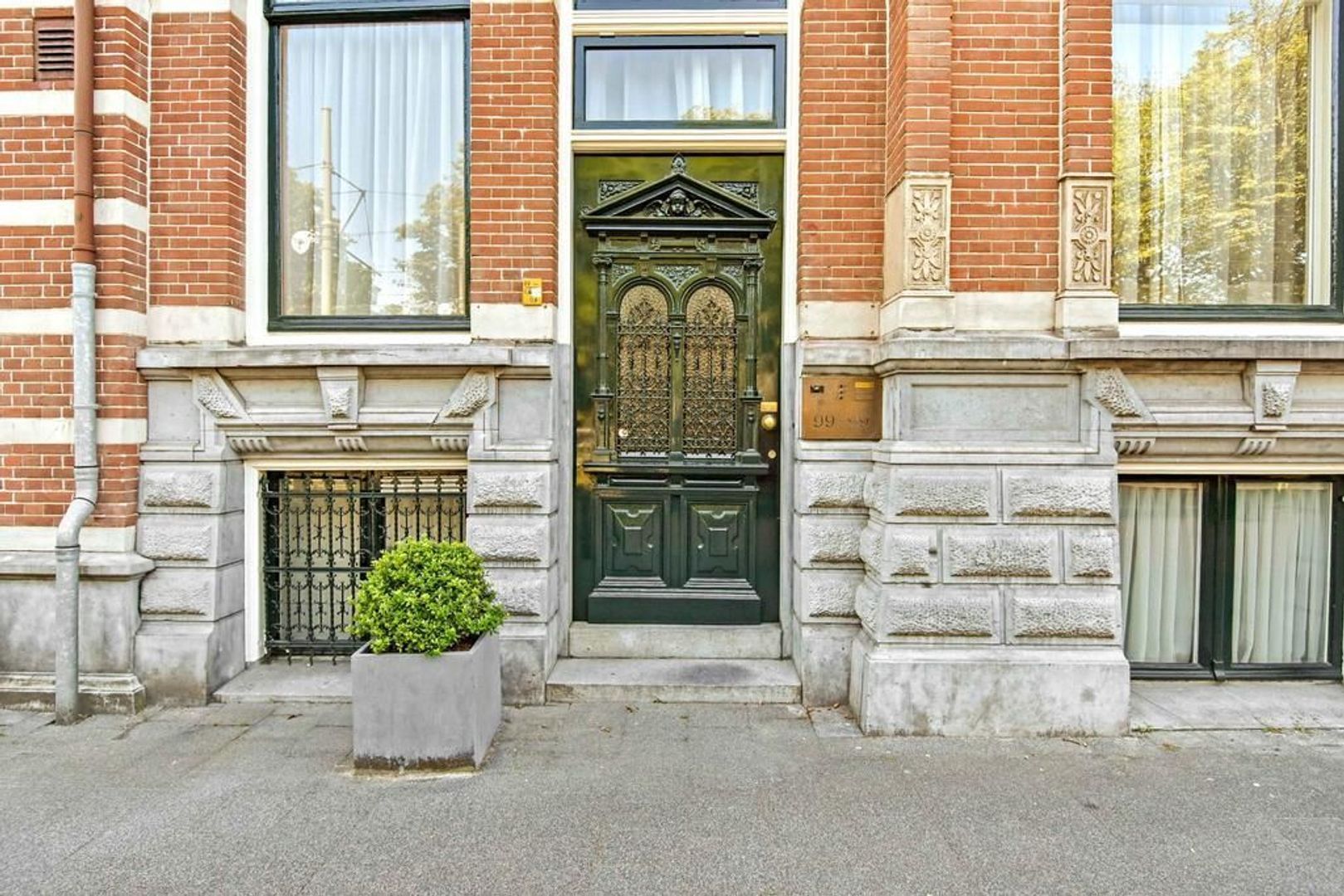 Koninginnegracht 99, Den Haag foto-2 blur