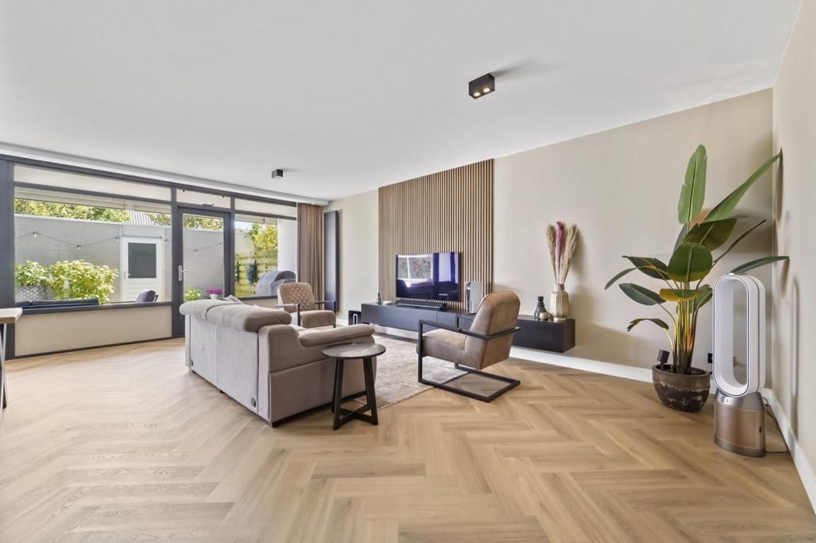 Roomolenstraat 6, Leidschendam foto-8 blur