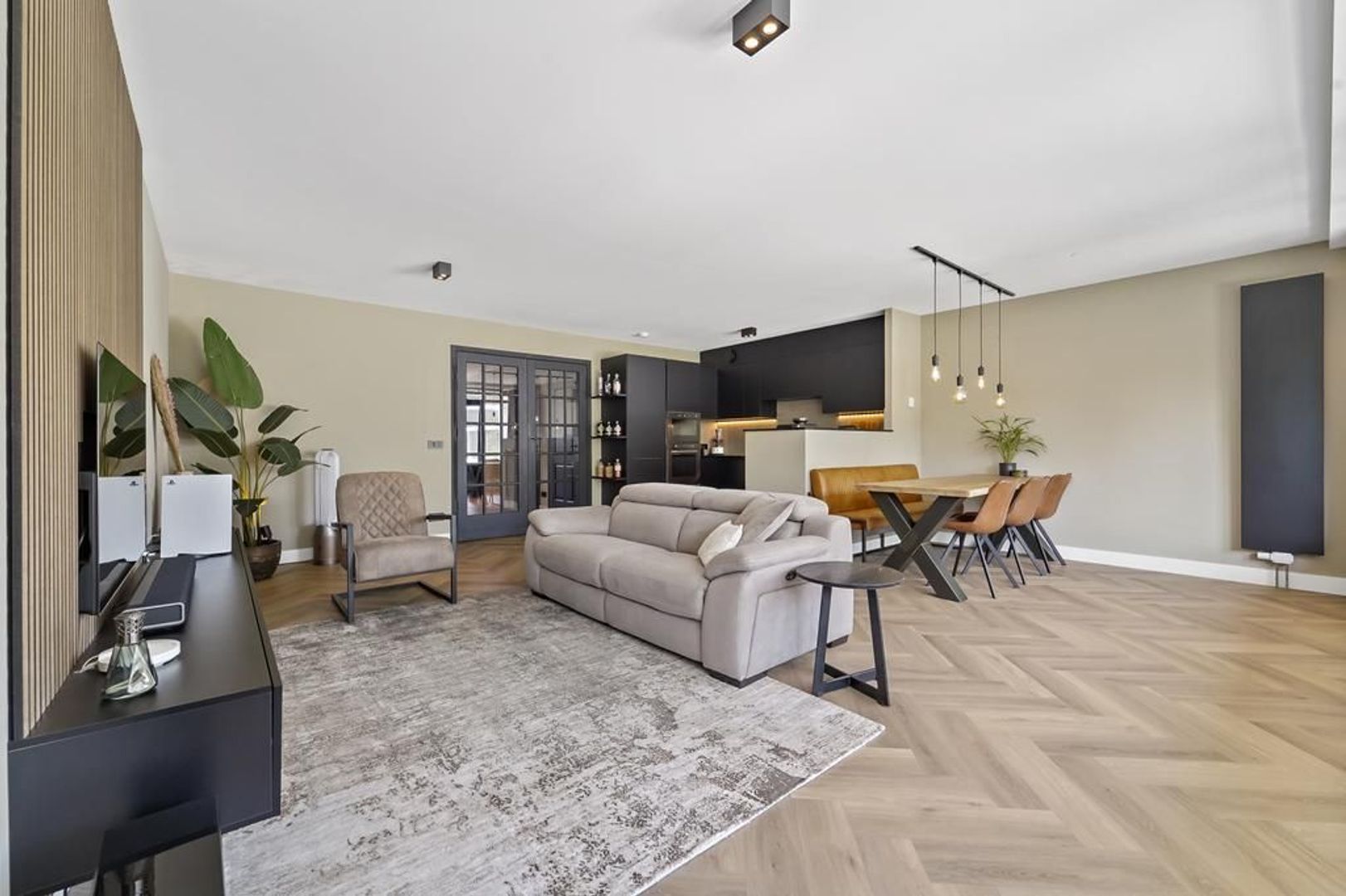 Roomolenstraat 6, Leidschendam foto-10 blur