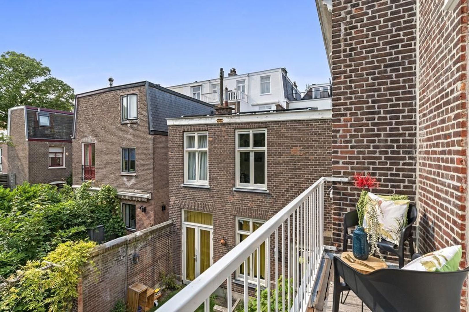 Borneostraat 102, Den Haag foto-24 blur