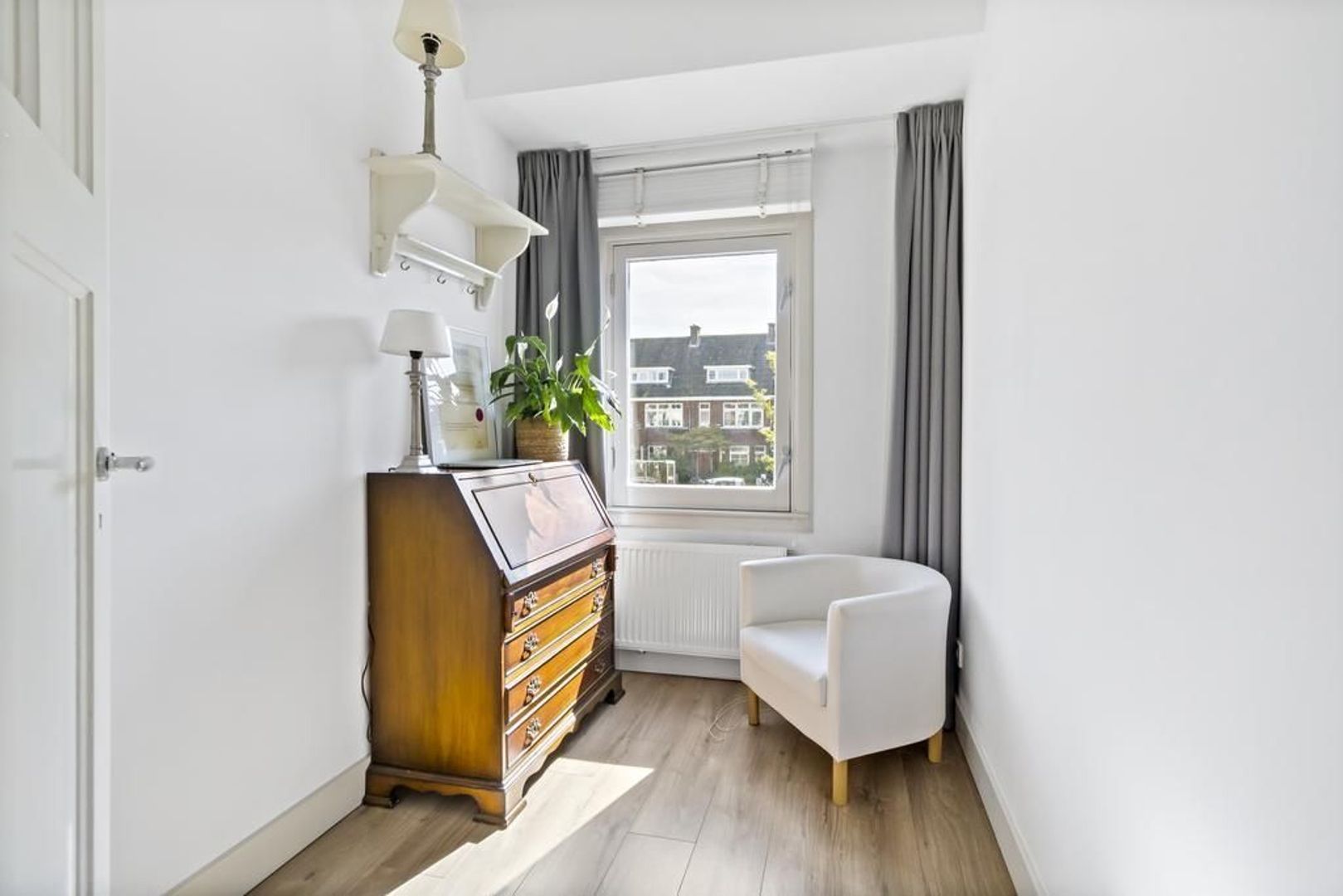 Laan van Meerdervoort 735, Den Haag foto-17 blur