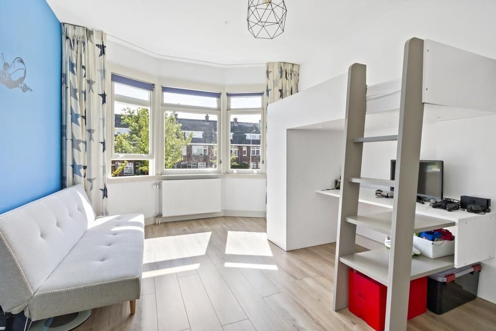 Laan van Meerdervoort 735, Den Haag foto-18 blur