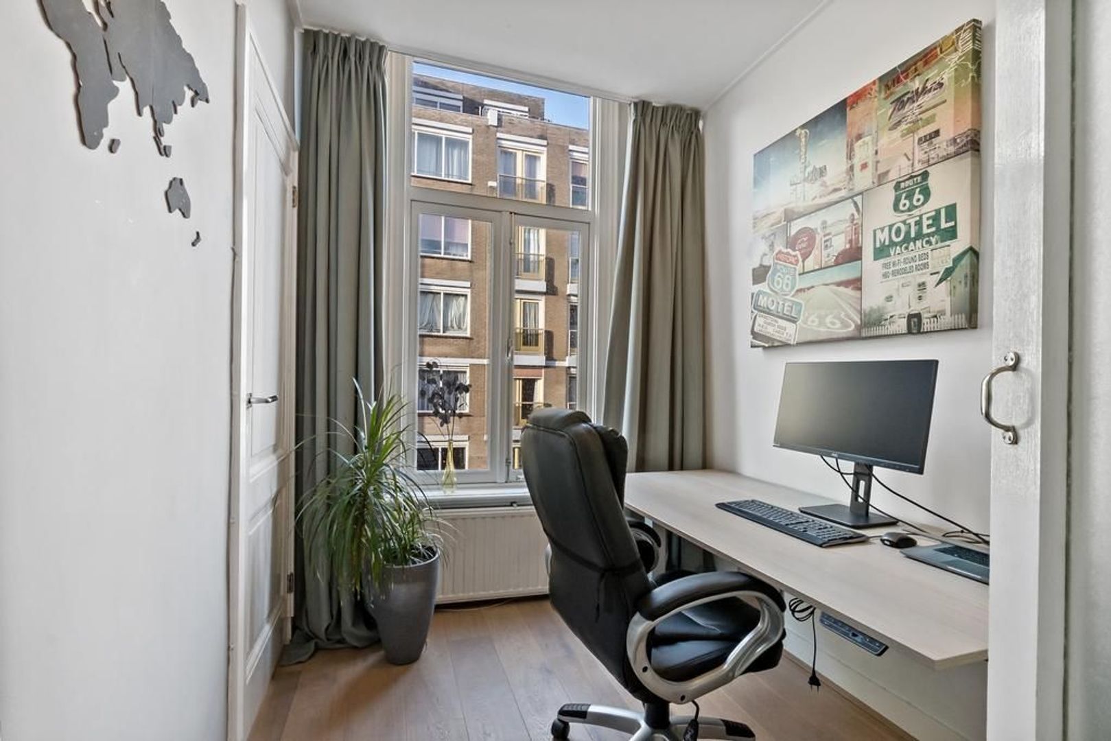 Voltastraat 58, Den Haag foto-10 blur
