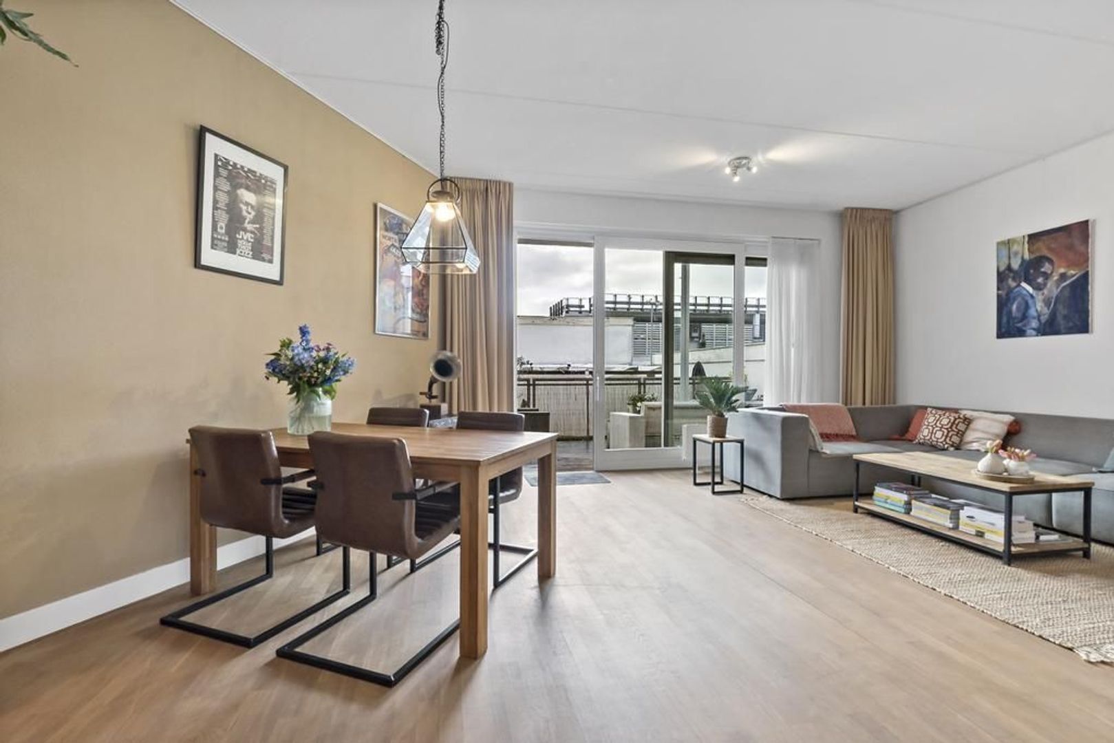 Van Kinsbergenstraat 122 F, Den Haag foto-0 blur
