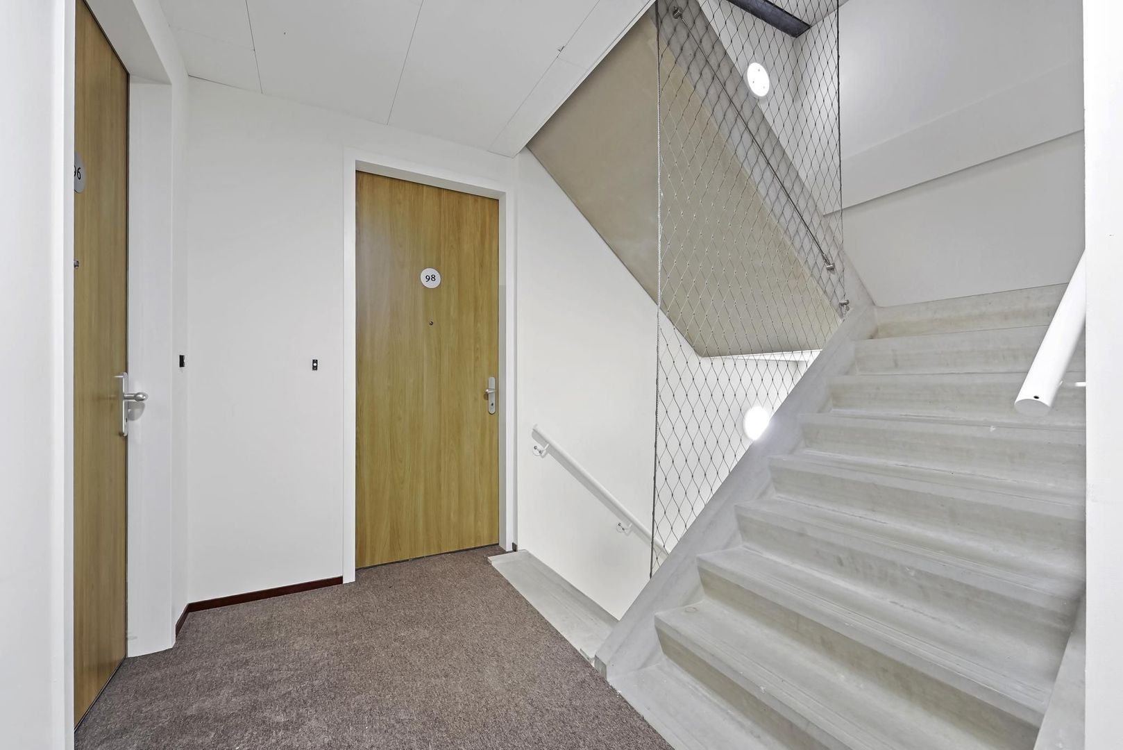 Treilerdwarsweg 98, Den Haag foto-9 blur