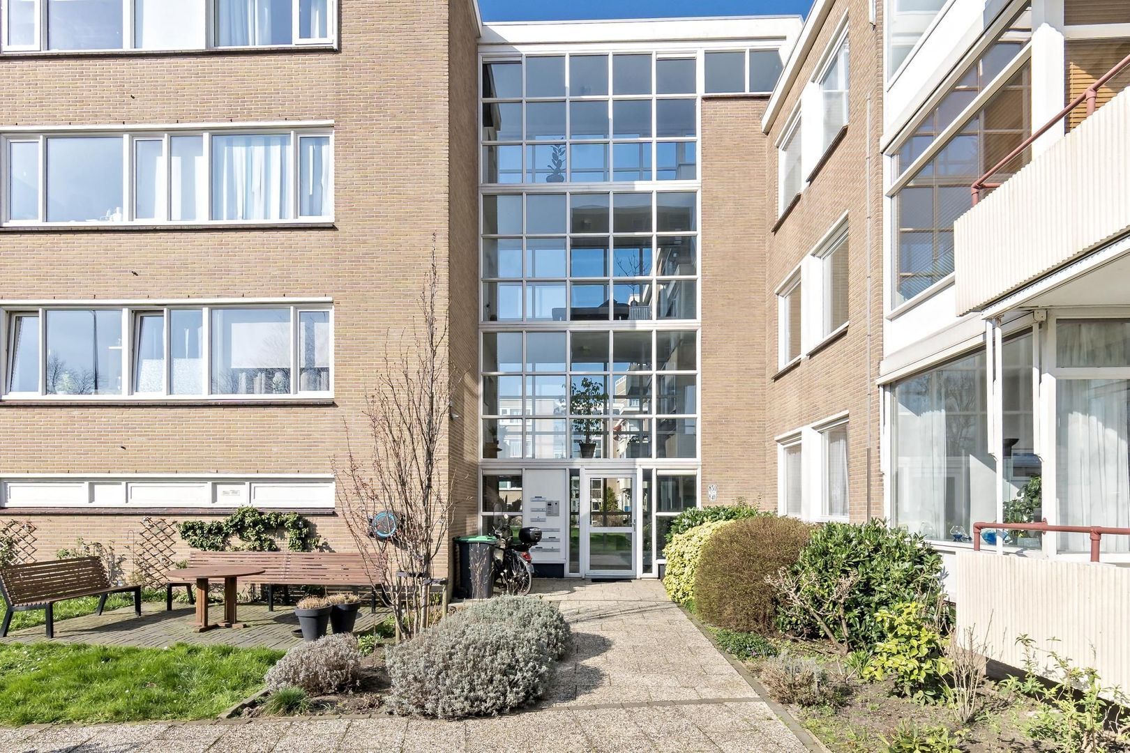 Kijkduinsestraat 830, Den Haag foto-1 blur