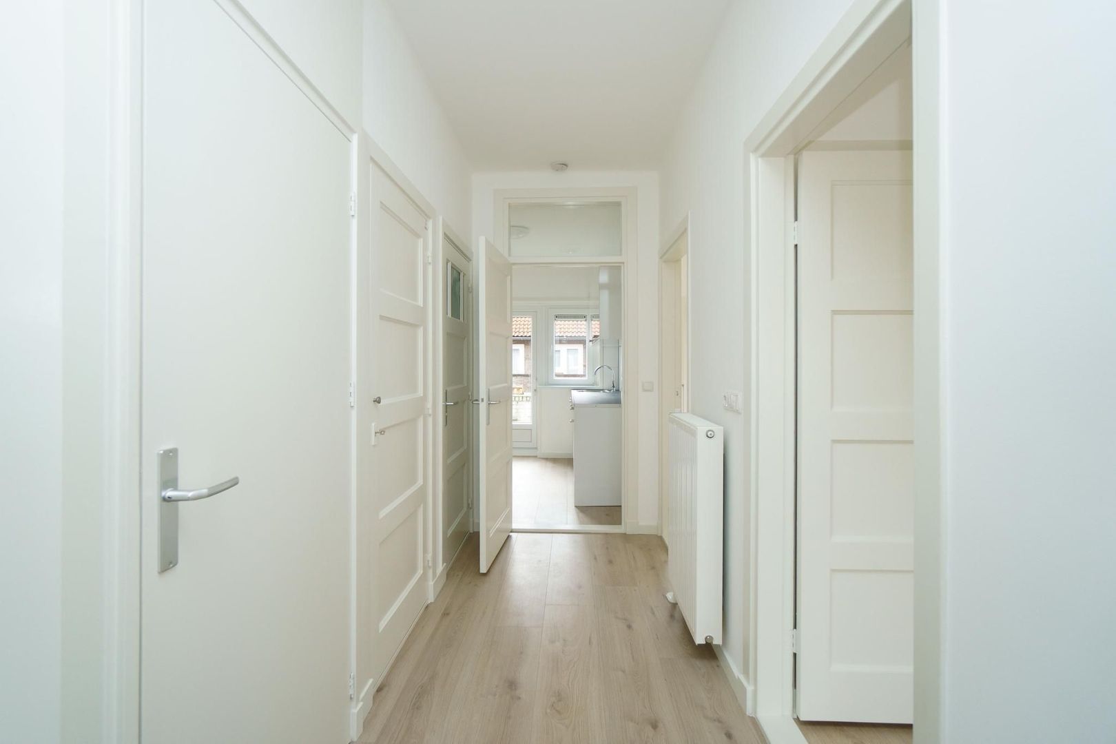 De Reaumurstraat 24, Den Haag foto-10 blur