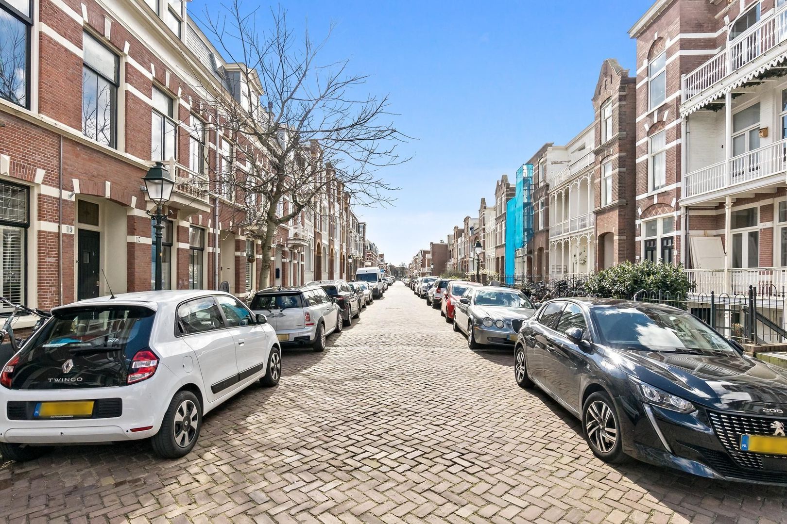 Dirk Hoogenraadstraat 125, Den Haag foto-36 blur