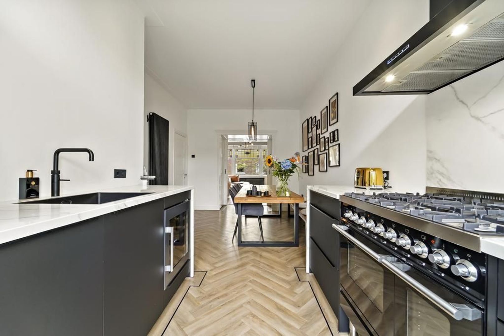 Vlierboomstraat 626, Den Haag foto-18 blur