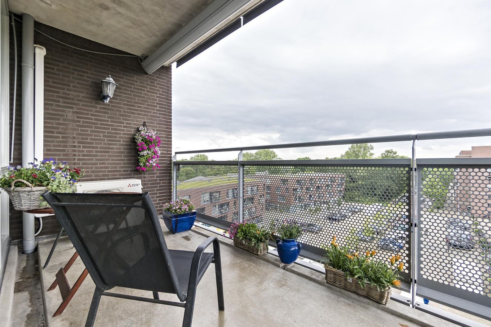 Laan van Berendrecht 286, Leiderdorp foto-3 blur