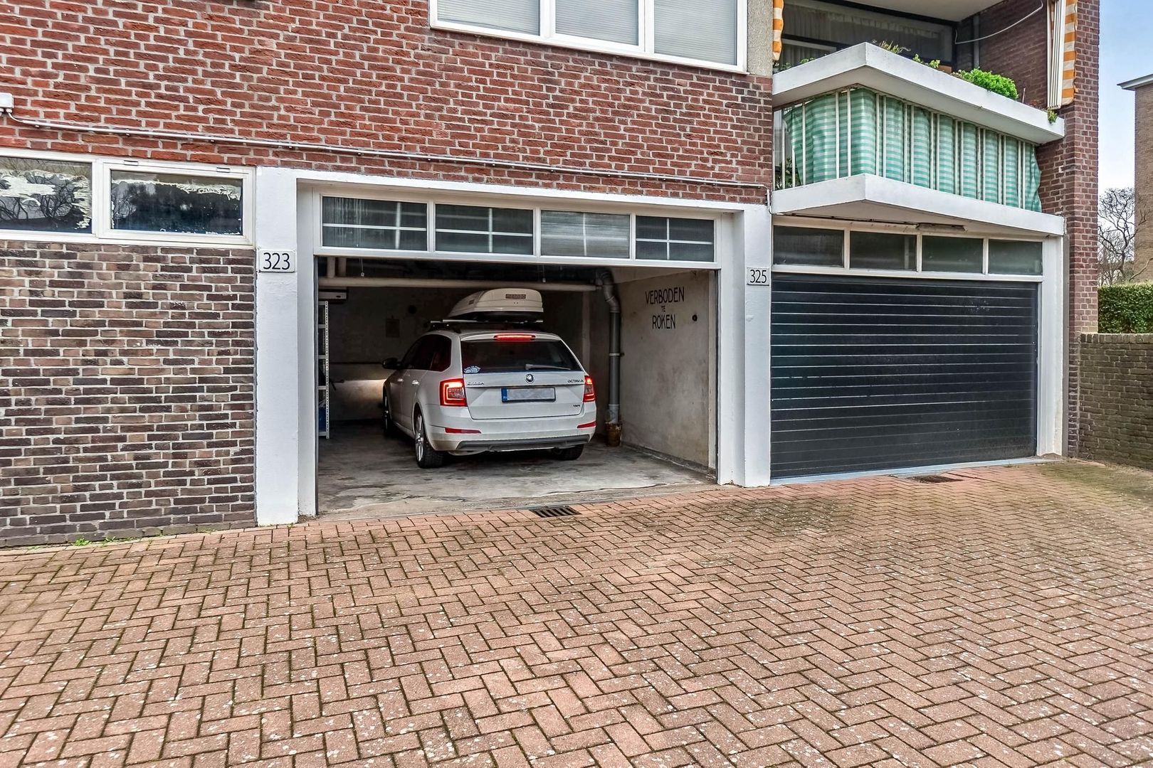 Stokroosstraat 323, Den Haag foto-6 blur