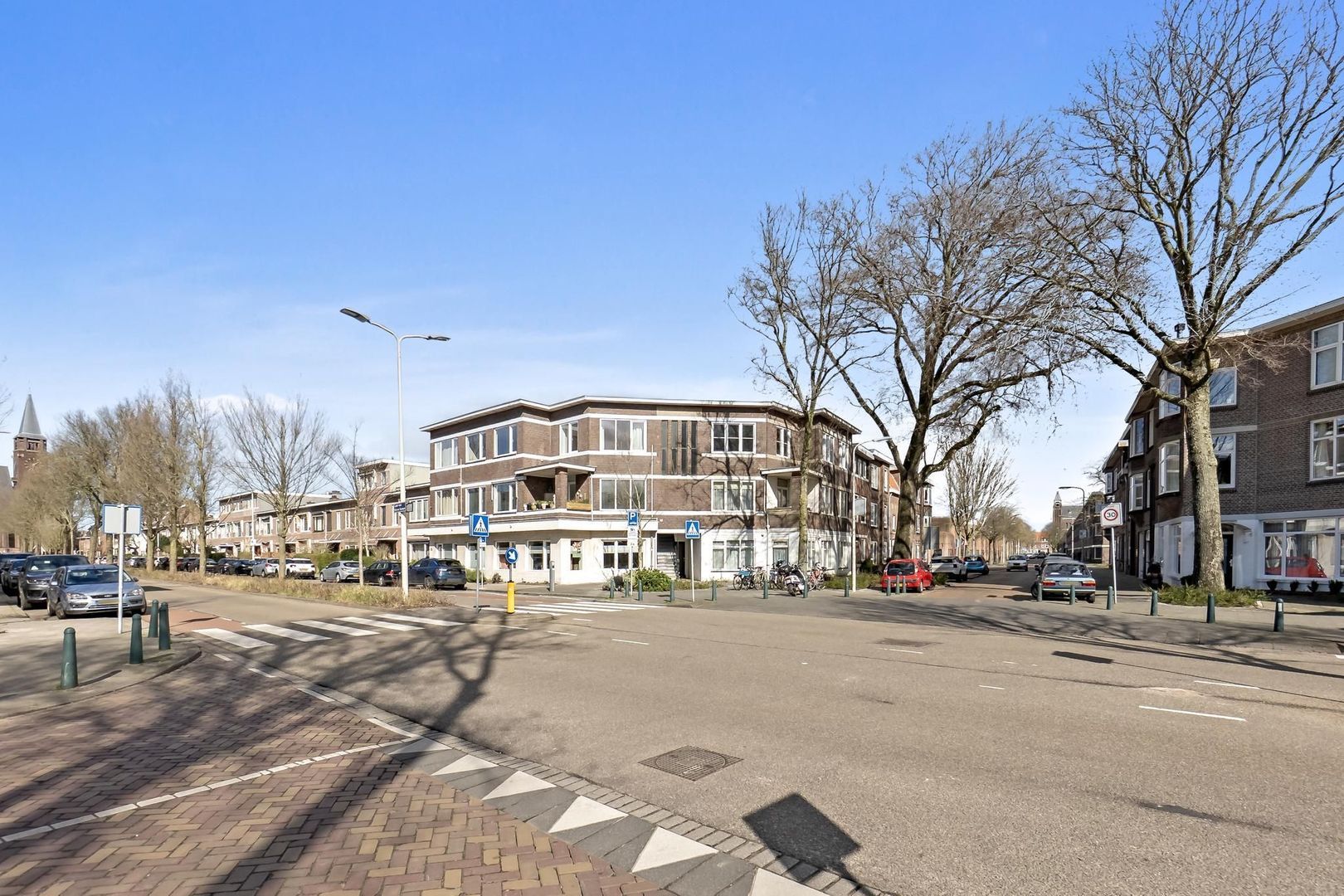 Laan van Eik en Duinen 179, Den Haag foto-36 blur