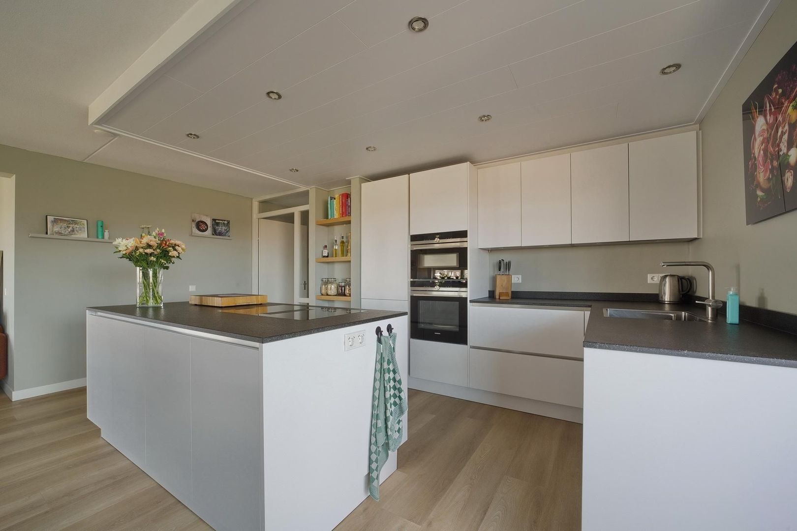 Balen van Andelplein 33, Voorburg foto-4 blur