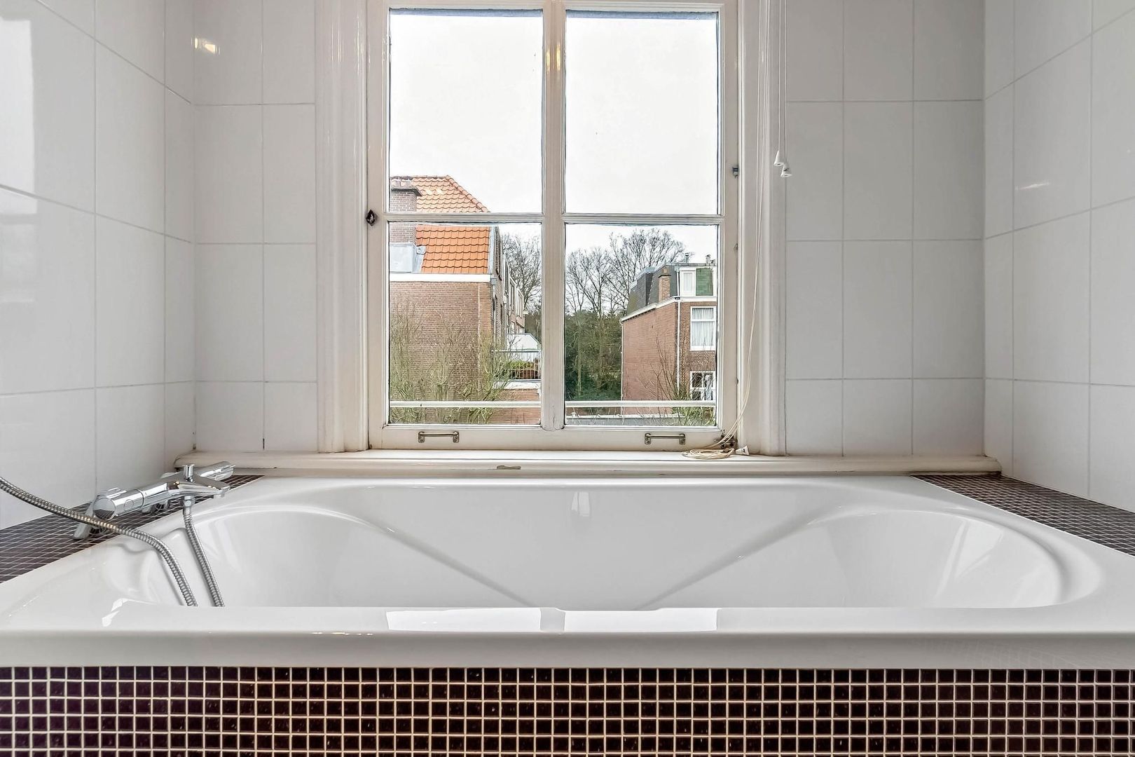 Riouwstraat 158, Den Haag foto-50 blur