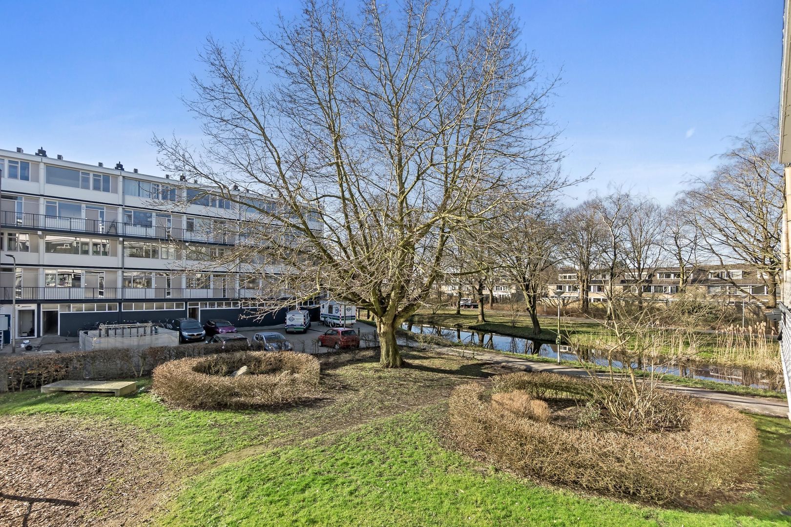 Vliestroom 355, Alphen Aan Den Rijn foto-37 blur
