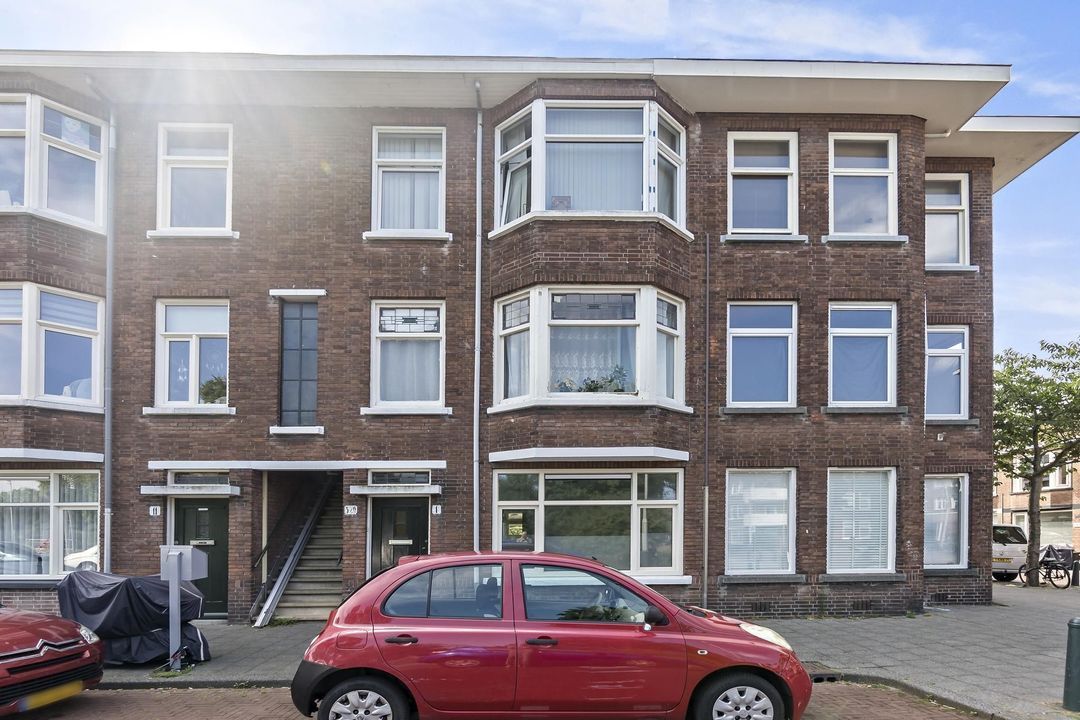 Van der Hoopstraat 1, Den Haag