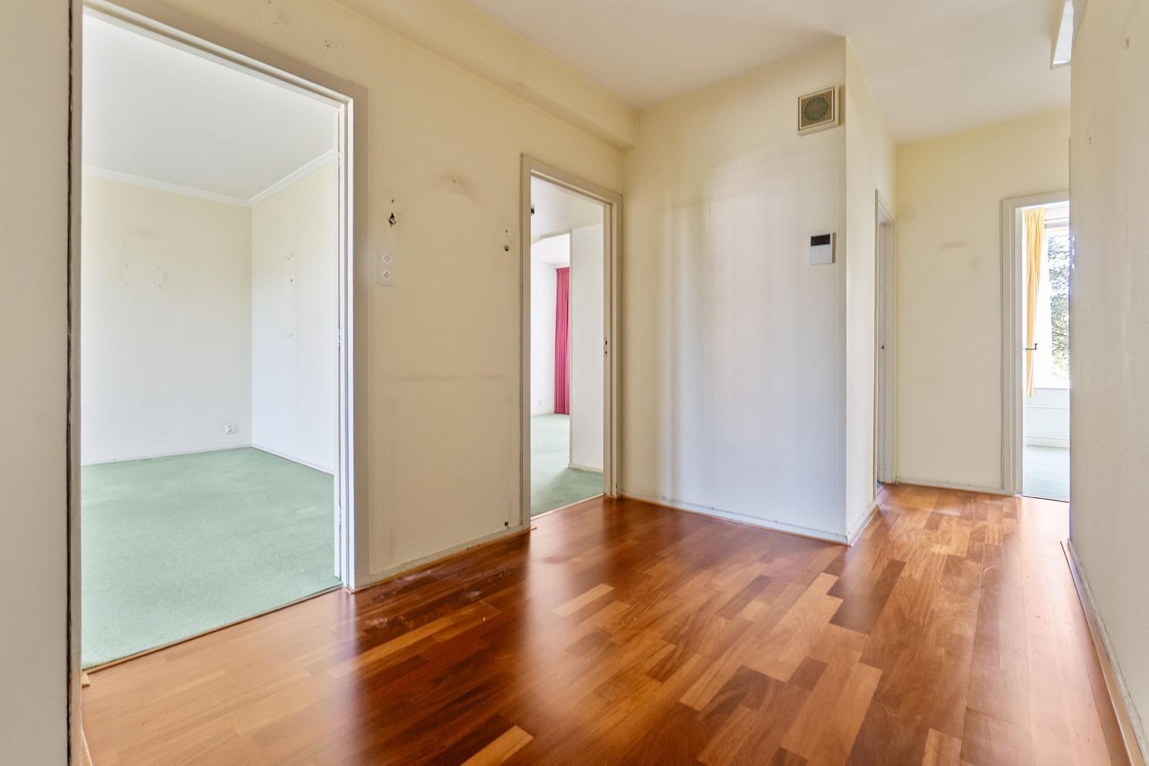 Landrestraat 295, Den Haag foto-6 blur