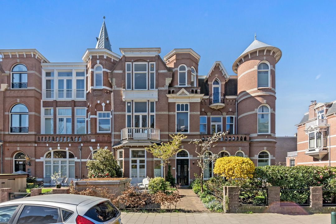 Johan van Oldenbarneveltlaan 34, Den Haag