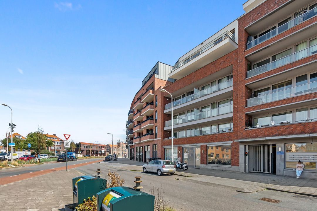 Zeesluisweg 78 M, Den Haag