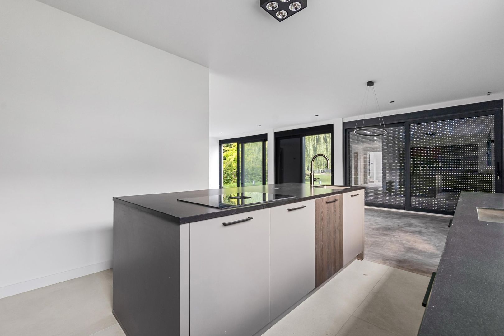 Hertog Albrechtlaan 17, Den Haag foto-24 blur