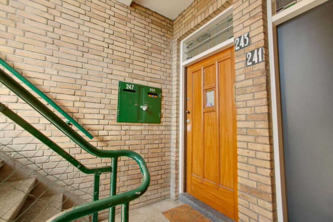 Escamplaan 243, Den Haag