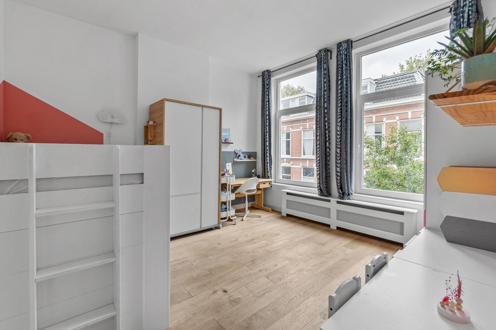 Obrechtstraat 299, Den Haag foto-45 blur